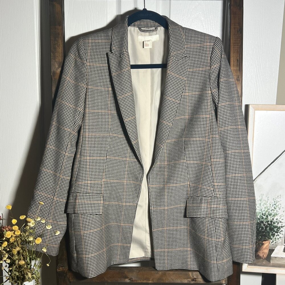 H&M Womans Classic Preppy Plaid Blazer / Jacket , Size 2